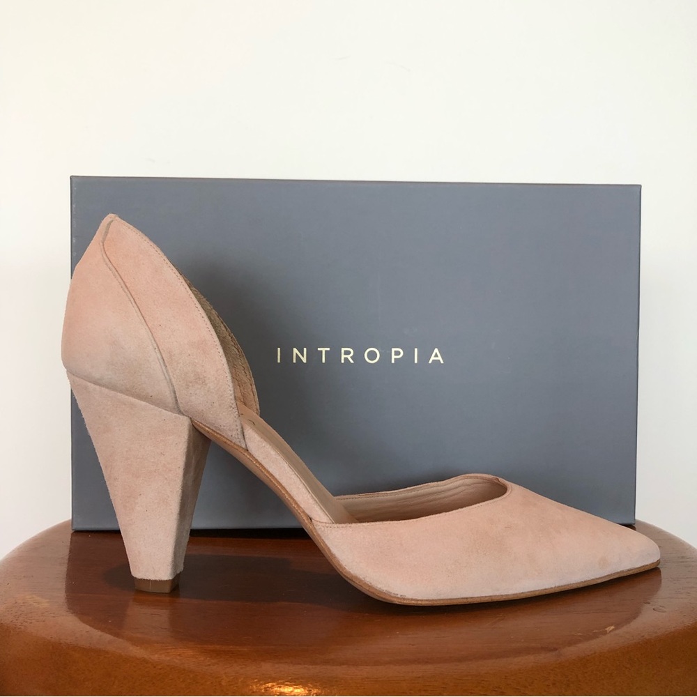 NIB Intropia Pale Nude Suede Cone Heel Pointed Toe Pumps (Size 40 / US 10)